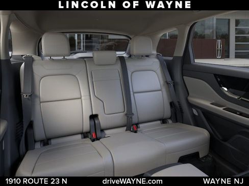 New 2026 Lincoln Corsair Premiere AWD/4WD image 12