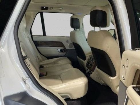 Used 2019 Land Rover Range Rover V6 Supercharged SWB image 12