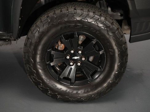 Used 2018 Chevrolet Colorado ZR2 w/ ZR2 Dusk Special Edition AWD/4WD image 26