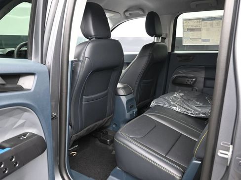 New 2026 Ford Maverick Lobo AWD/4WD image 18