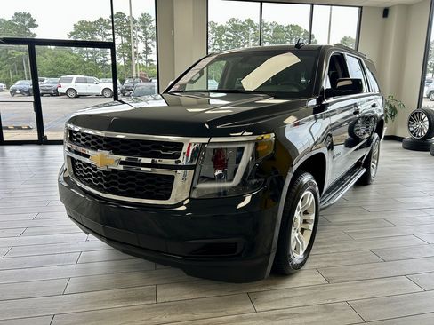 Used 2016 Chevrolet Tahoe LS RWD image 3