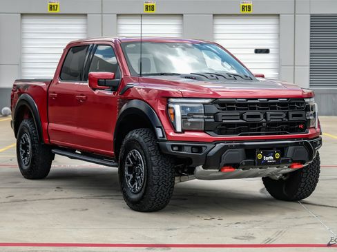 Used 2025 Ford F150 Raptor w/ Equipment Group 803A Raptor R AWD/4WD image 23