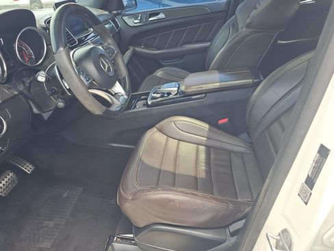 Used 2019 Mercedes-Benz GLE 63 AMG S image 4