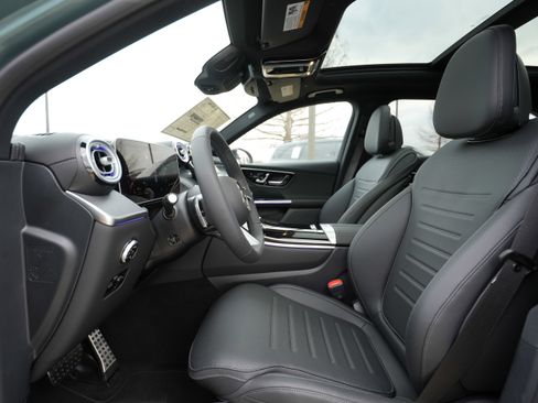 New 2026 Mercedes-Benz GLC 300 GLC 300 image 34