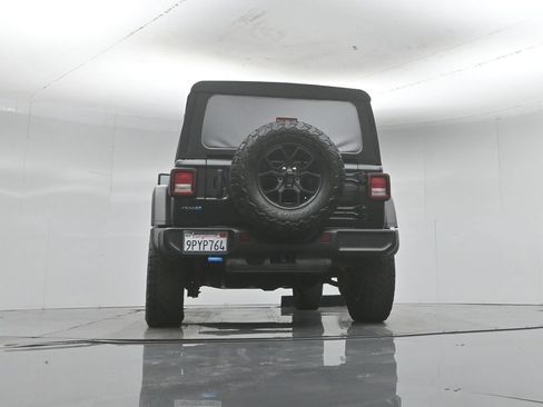 Used 2024 Jeep Wrangler Unlimited AWD/4WD image 51