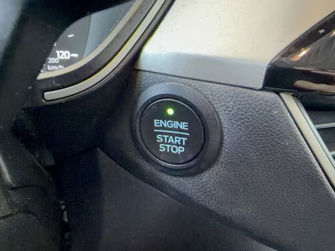 Certified 2022 Ford Escape SEL image 22