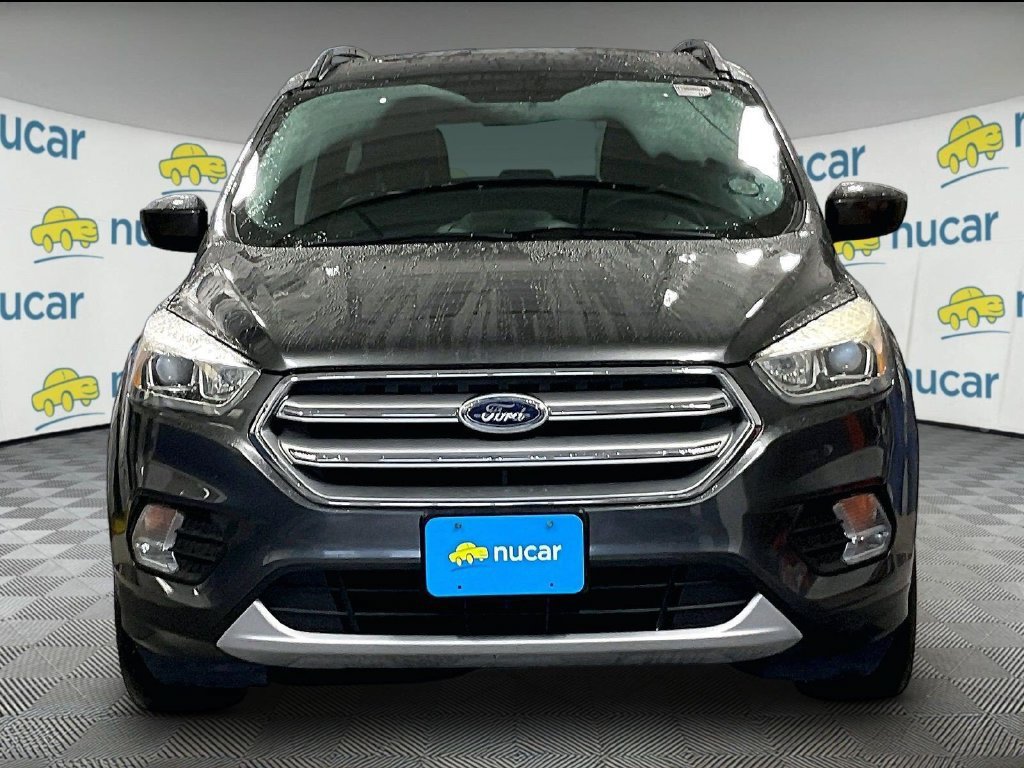 Used 2017 Ford Escape SE w/ SE Leather Comfort Package AWD/4WD image 2