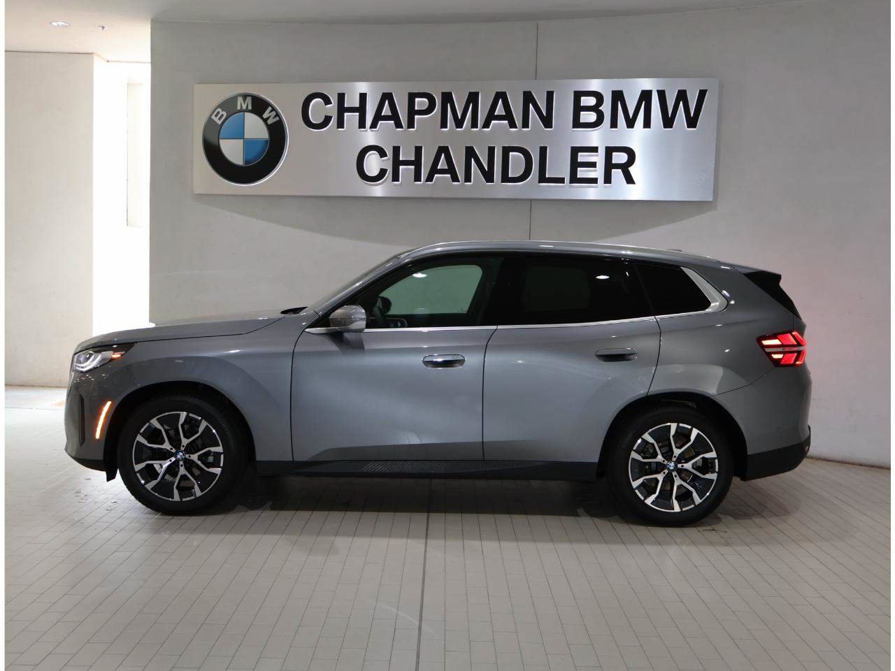 Certified 2026 BMW X3 xDrive30i w/ Convenience Package AWD/4WD image 3