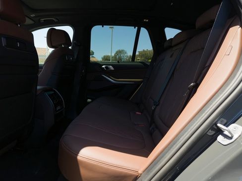 New 2026 BMW X5 M60i AWD/4WD image 8