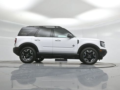 Certified 2022 Ford Bronco Sport Outer Banks w/ Tech Package AWD/4WD image 48