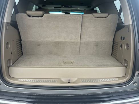 Used 2018 Chevrolet Tahoe Premier image 13