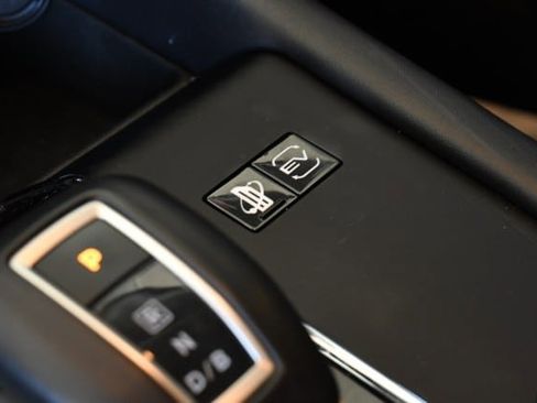 Used 2023 Mitsubishi Outlander Ralliart AWD/4WD image 36
