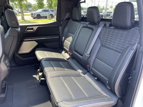 New 2025 GMC Sierra EV Denali image 59