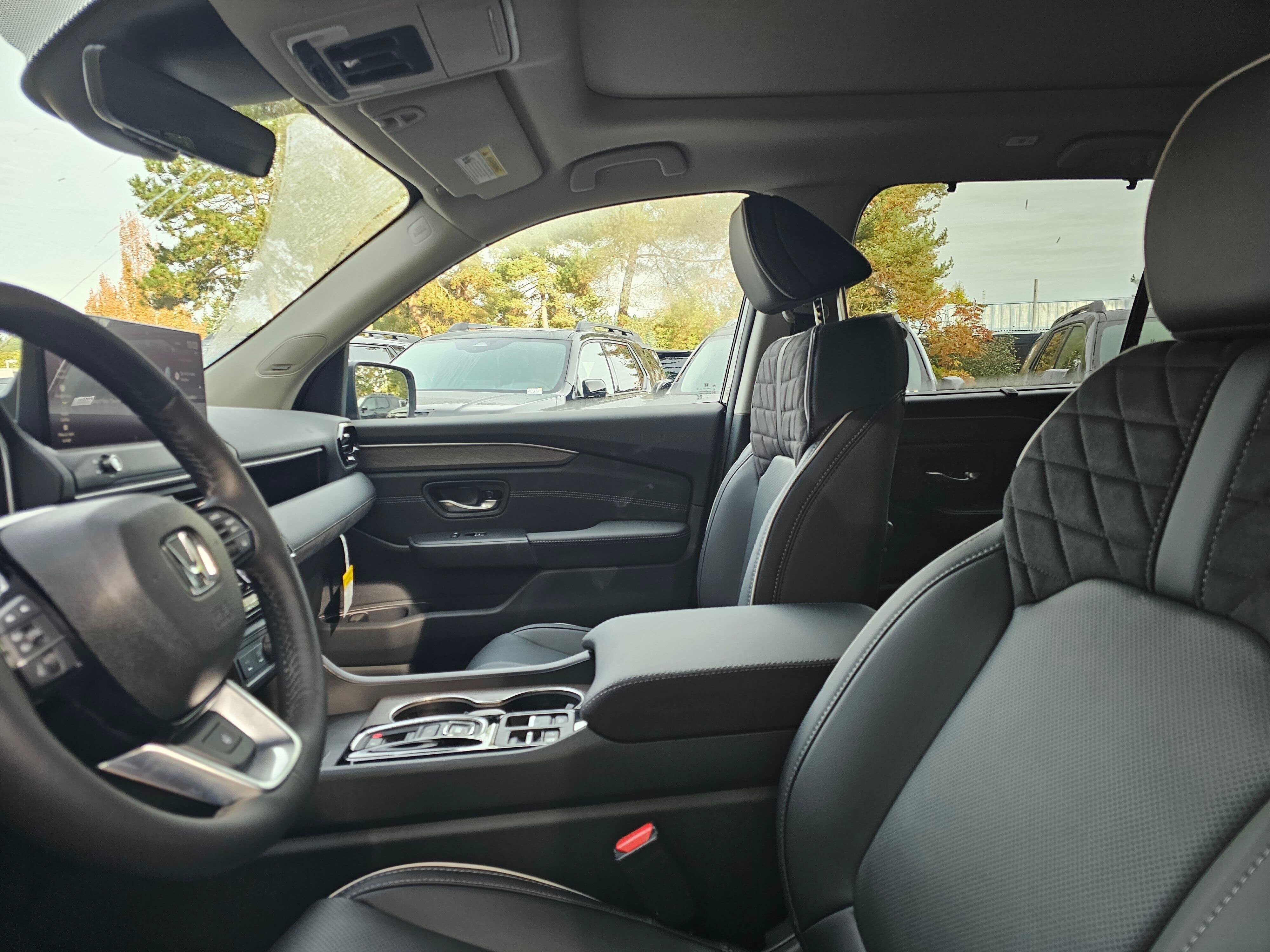 New 2026 Honda Pilot Elite image 23