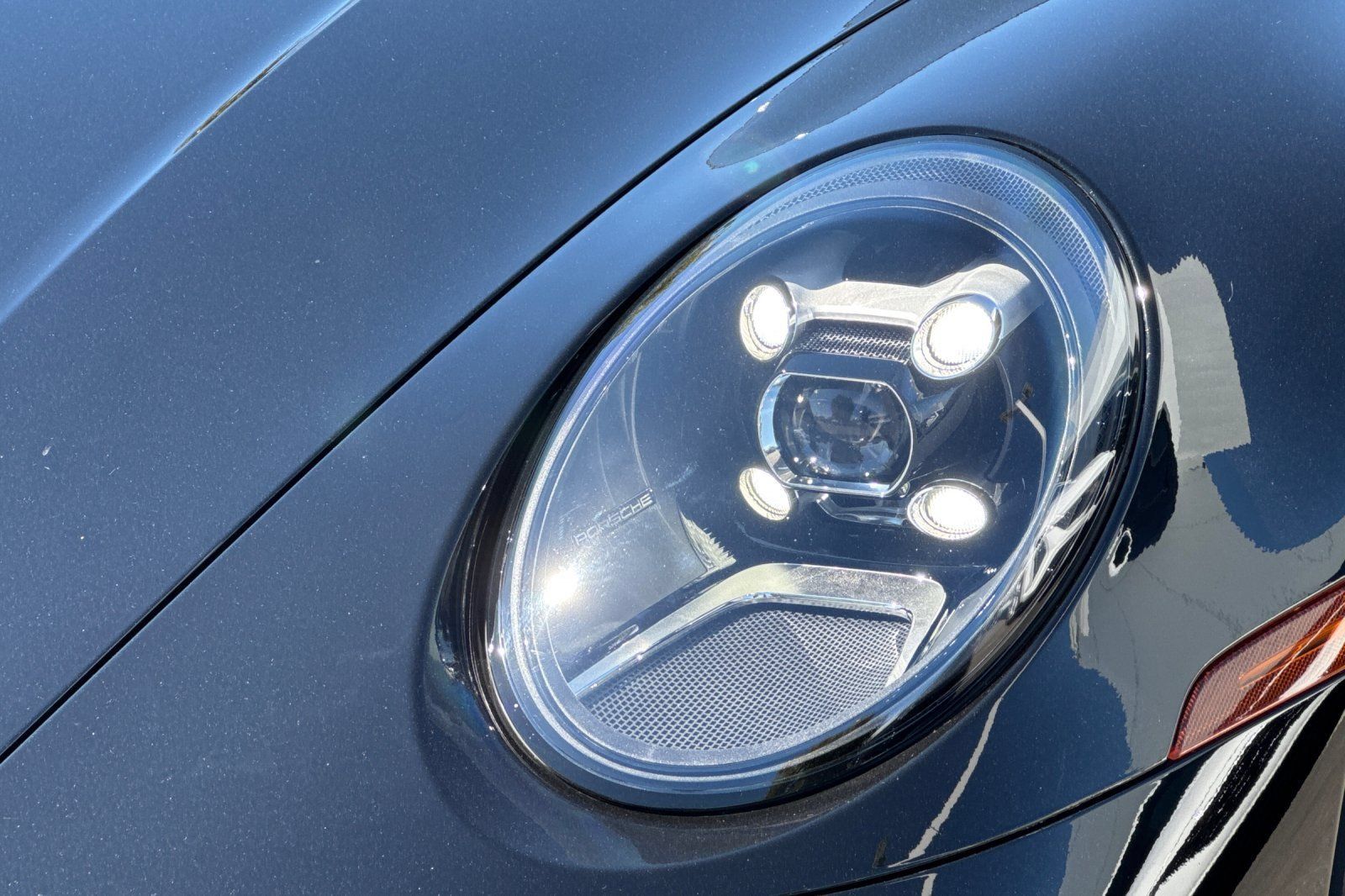 Used 2024 Porsche 911 Carrera T RWD image 46