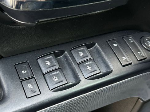 Used 2017 Chevrolet Silverado 1500 LT w/ All Star Edition image 32