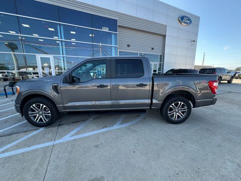 Certified 2022 Ford F150 XL w/ STX Appearance Package RWD image 6