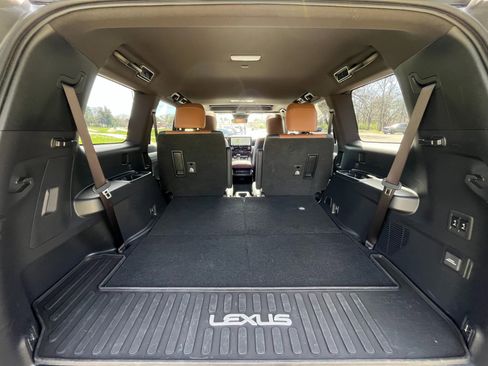 Used 2025 Lexus GX 550 Premium+ w/ Accessory Package (2T) image 23