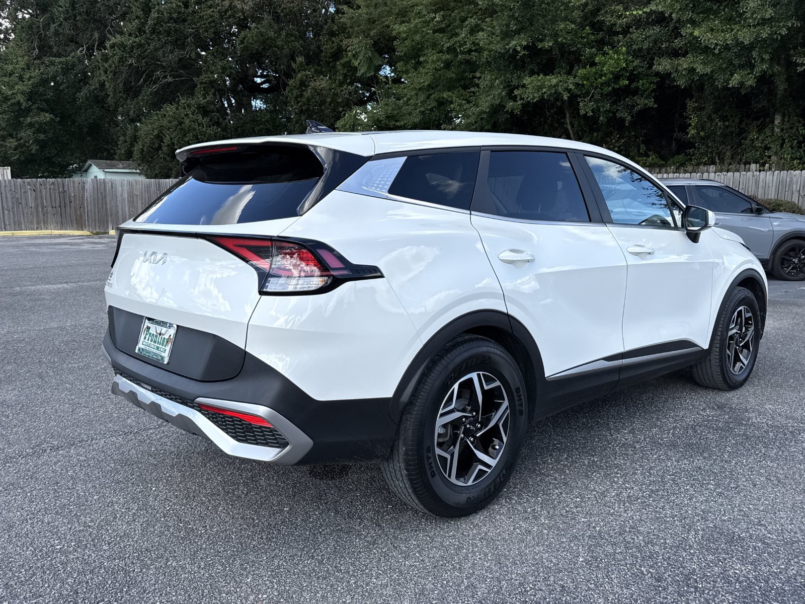 Used 2023 Kia Sportage LX FWD image 6
