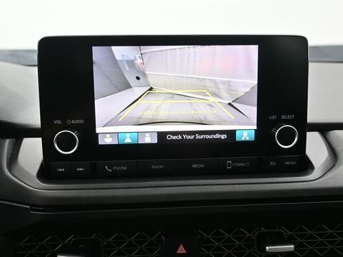 Certified 2023 Honda Accord EX image 15