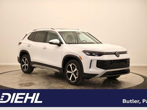 New 2026 Volkswagen Tiguan SE AWD/4WD image 1