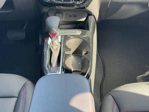 New 2026 Chevrolet Trax RS w/ Sunroof Package image 10