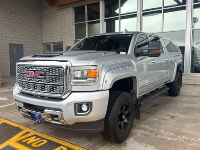 Used 2018 GMC Sierra 2500 Denali w/ Duramax Plus Package