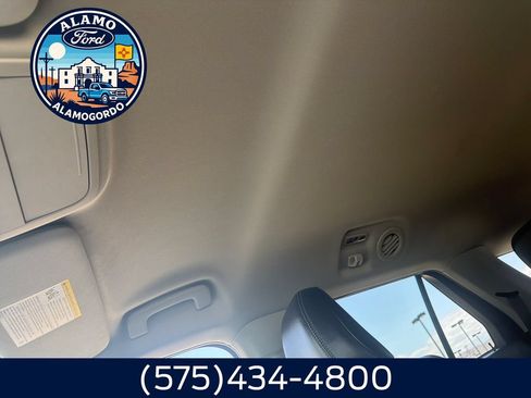 Used 2023 Ford Explorer XLT w/ Equipment Group 202A RWD image 20