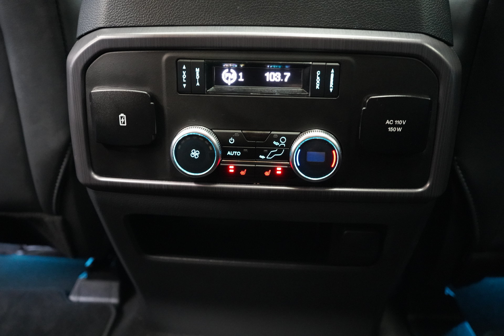 Used 2024 Ford Expedition Max Platinum AWD/4WD image 46