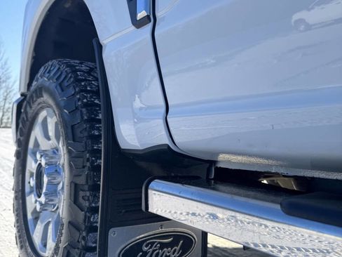 Used 2023 Ford F250 XLT w/ FX4 Off-Road Package image 19