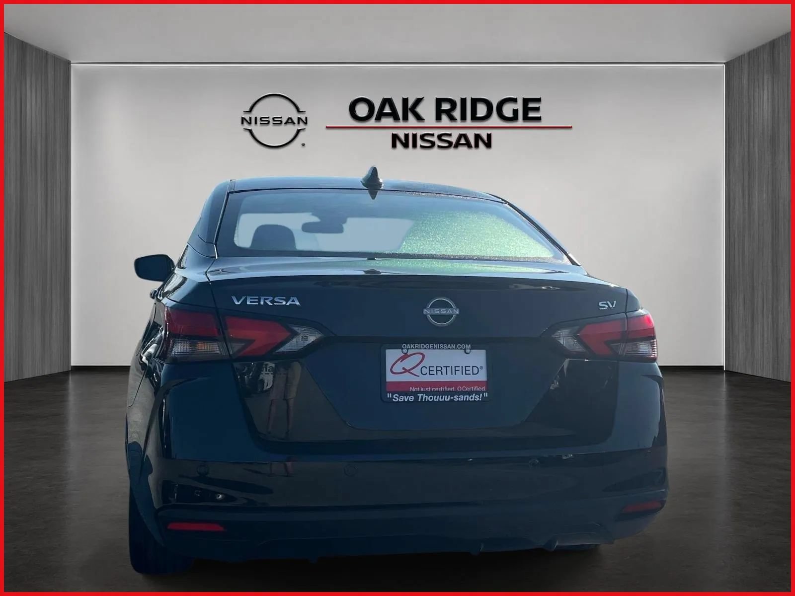 Used 2023 Nissan Versa SV FWD image 4