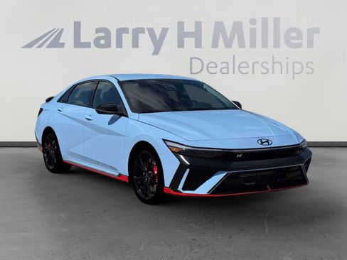 New 2026 Hyundai Elantra N FWD image 11