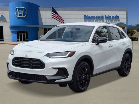 New 2026 Honda HR-V Sport image 1
