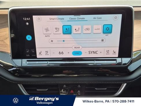 Certified 2025 Volkswagen Atlas SE AWD/4WD image 21