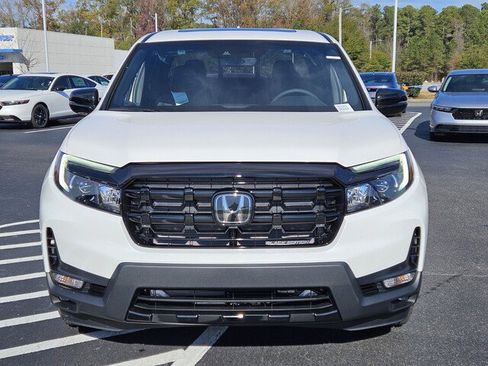 New 2026 Honda Ridgeline Black Edition image 2