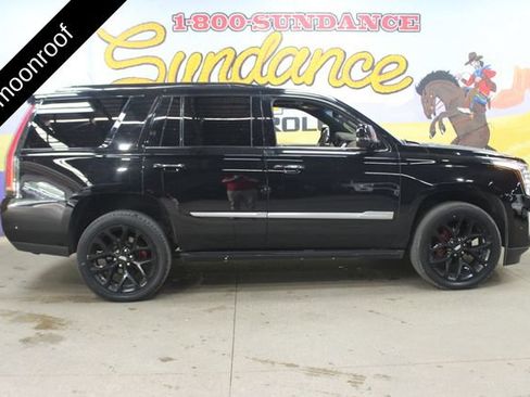 Used 2018 Cadillac Escalade Platinum AWD/4WD image 1