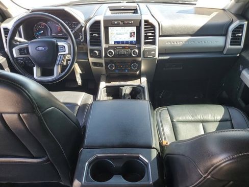 Used 2021 Ford F250 Lariat image 18