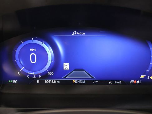 Used 2020 Ford Explorer Platinum w/ Premium Technology Package image 4