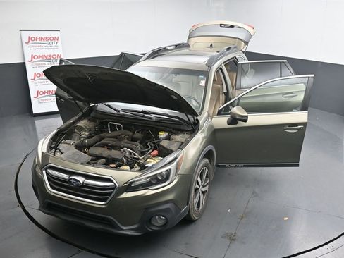 Used 2018 Subaru Outback 2.5i Limited image 26
