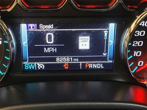 Used 2018 Chevrolet Silverado 1500 LT w/ All Star Edition image 29