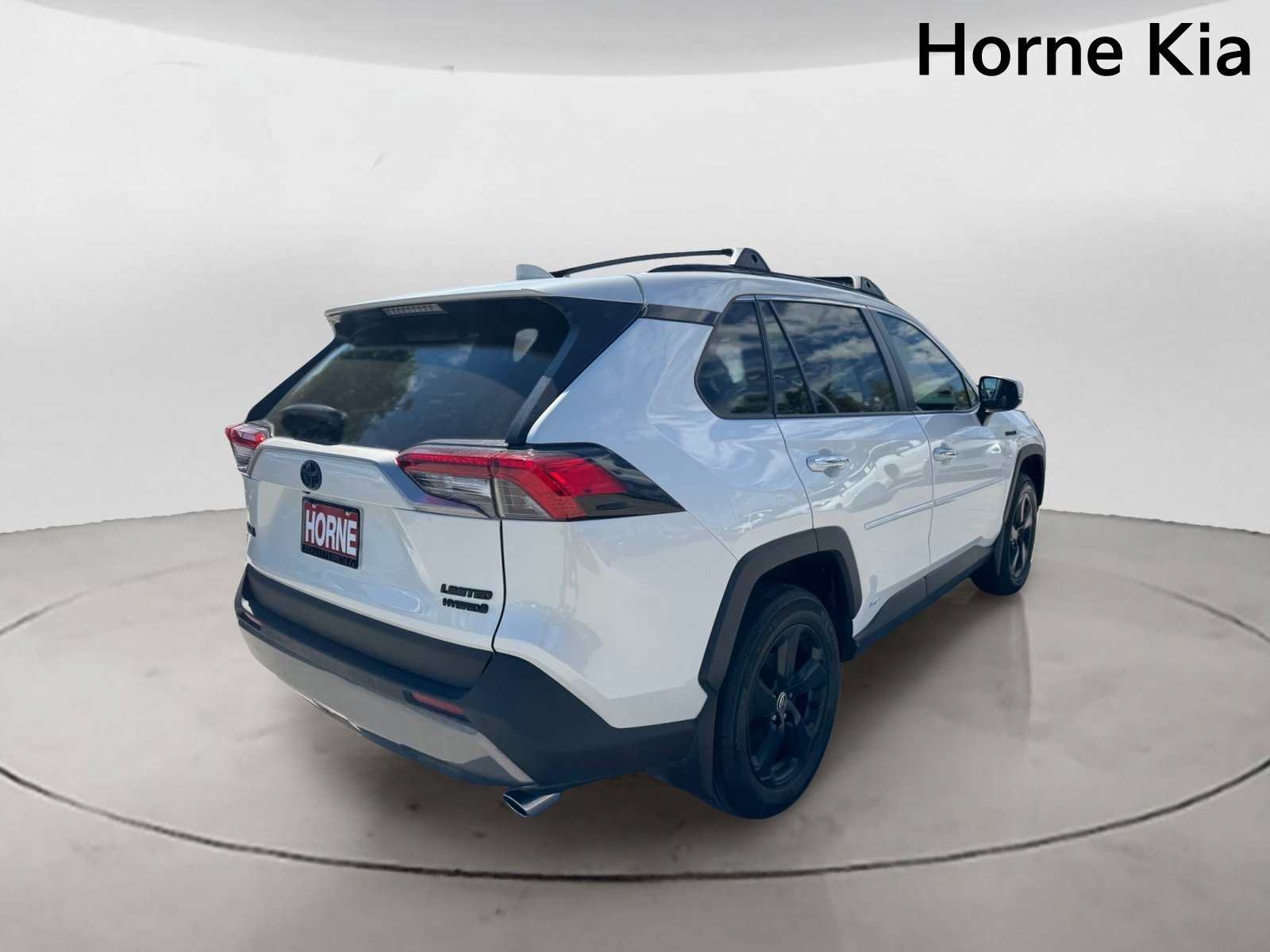 Used 2021 Toyota RAV4 Limited AWD/4WD image 4