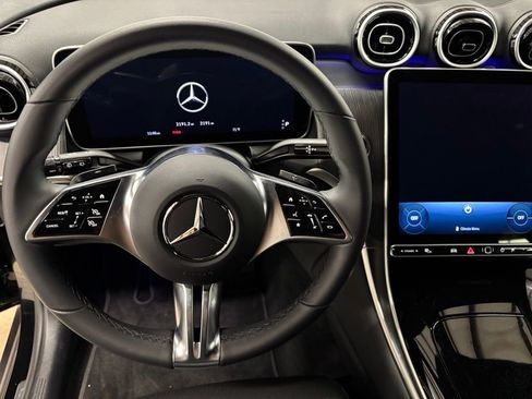 New 2026 Mercedes-Benz GLC 300 image 16