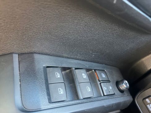 Used 2023 Toyota Tacoma SR w/ SR Convenience Package RWD image 22