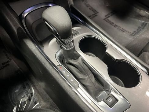 Used 2024 Chevrolet Malibu LT image 19