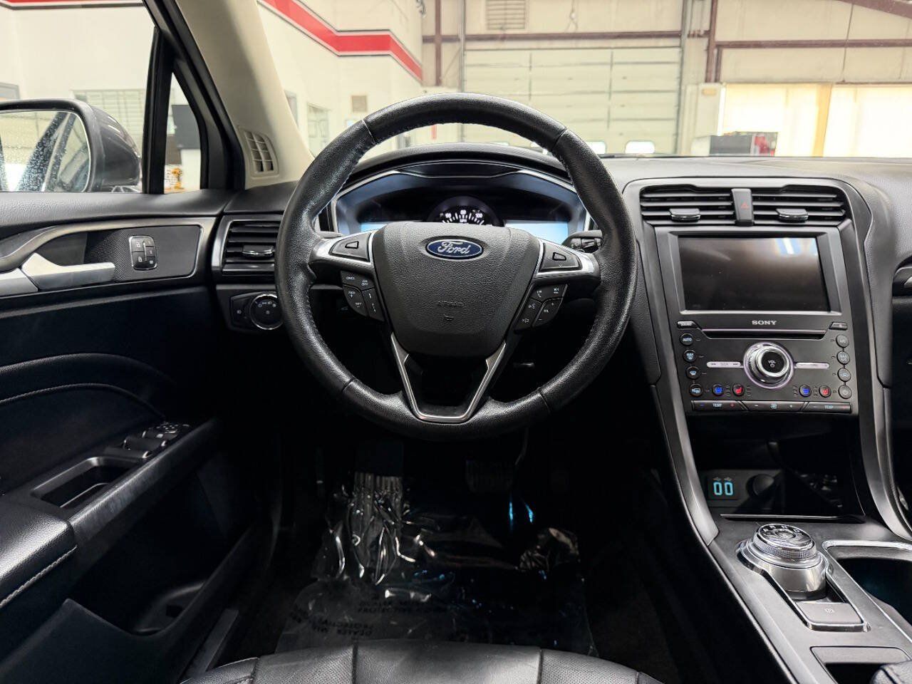 Used 2019 Ford Fusion Titanium AWD/4WD image 21