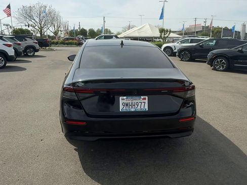 Used 2024 Honda Accord EX image 6