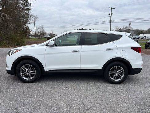 Used 2018 Hyundai Santa Fe Sport image 2