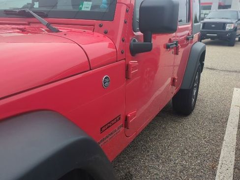 Used 2017 Jeep Wrangler Unlimited Sport w/ Quick Order Package 24S image 4