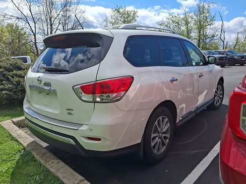 Used 2016 Nissan Pathfinder SL image 11