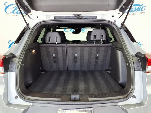 Used 2023 Chevrolet TrailBlazer ACTIV FWD image 9